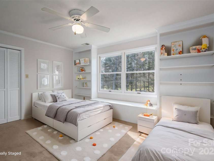 107 Doris Court, Lincolnton, NC 28092.  MLS# CAR4228422, YatesRealty ID 15295. 