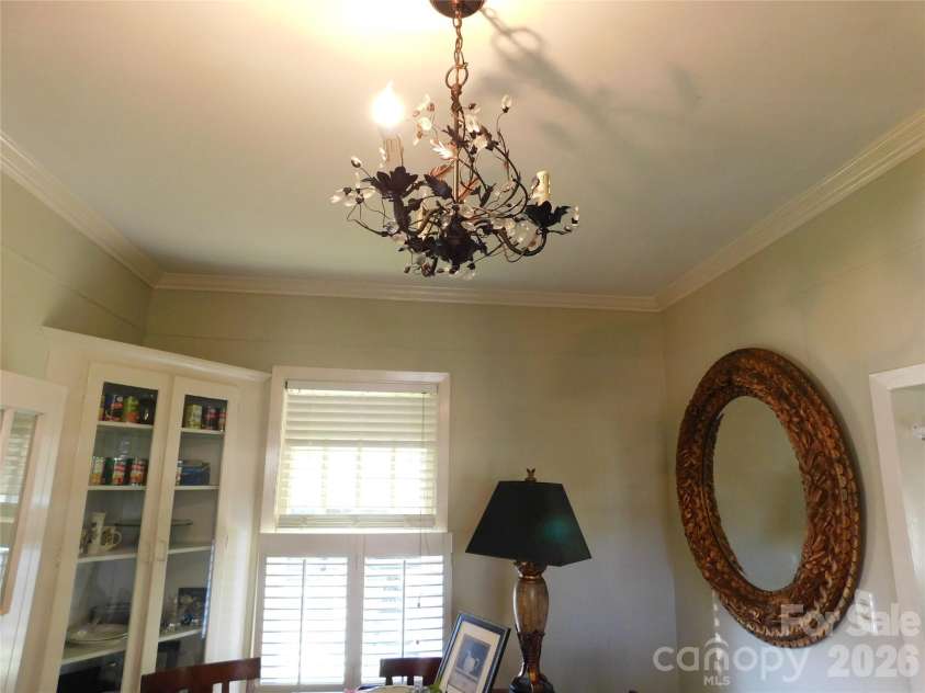 221 Charlotte Avenue, Rock Hill, SC 29730.  MLS# CAR4374410, YatesRealty ID 15295. 