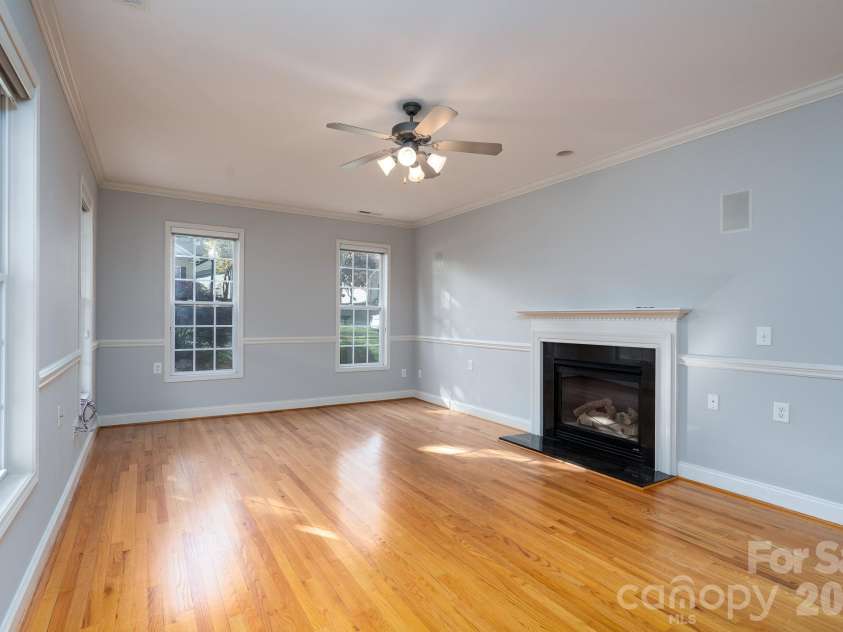 10030 Bishops Gate Boulevard, Pineville, NC 28134.  MLS# CAR4364694, YatesRealty ID 15298. 