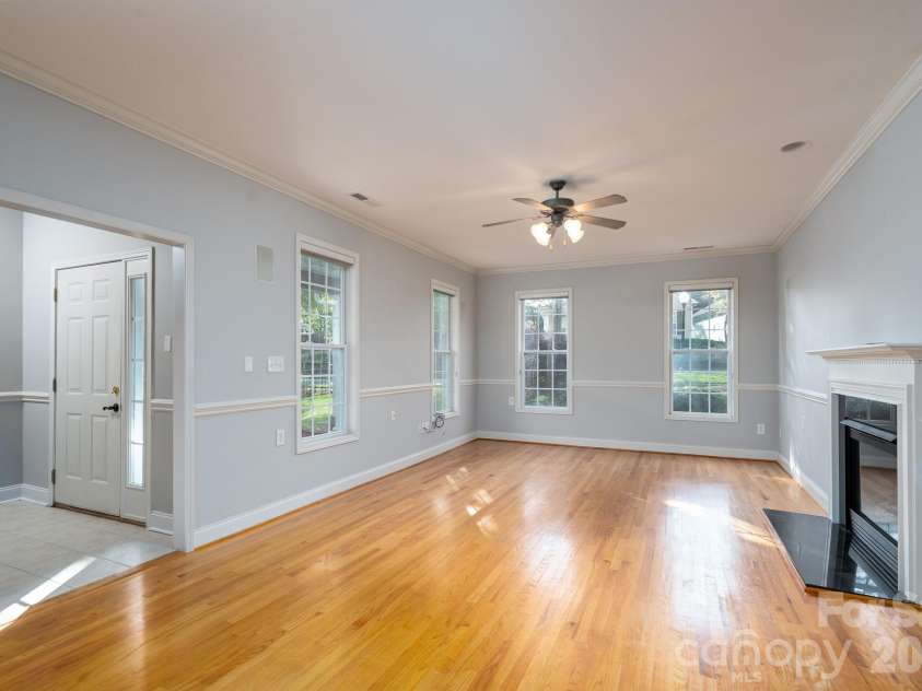 10030 Bishops Gate Boulevard, Pineville, NC 28134.  MLS# CAR4364694, YatesRealty ID 15298. 