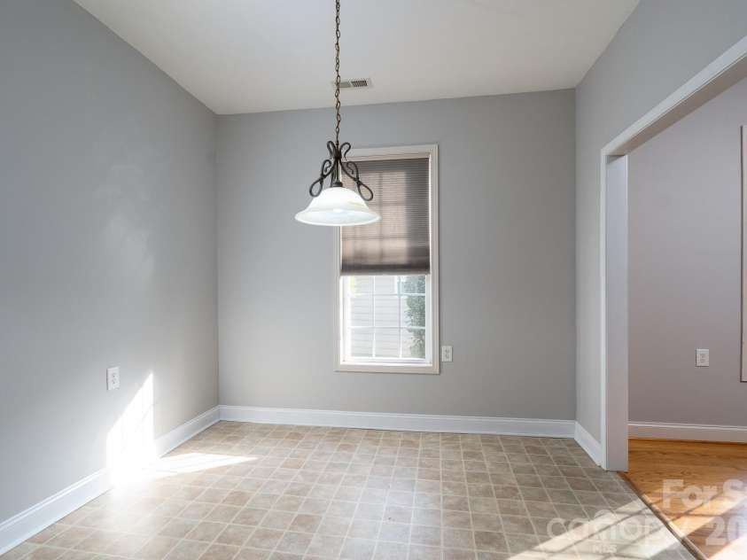10030 Bishops Gate Boulevard, Pineville, NC 28134.  MLS# CAR4364694, YatesRealty ID 15298. 