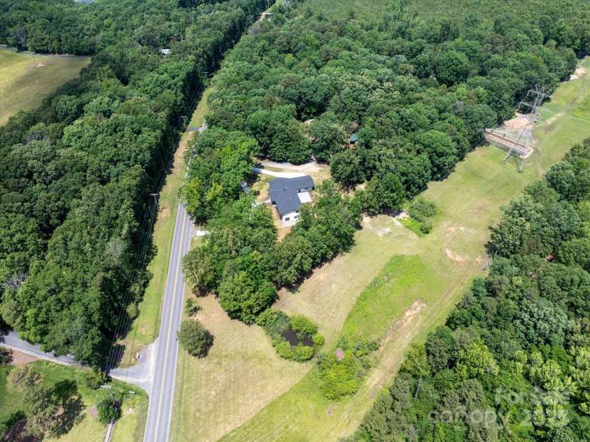 5033 Waxhaw Indian Trail Road, Matthews, NC 28104.  MLS# CAR4260801, YatesRealty ID 15299. 