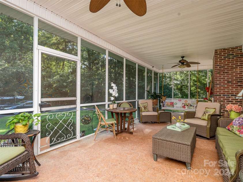 10227 Mount Holly Road, Charlotte, NC 28214.  MLS# CAR4168183, YatesRealty ID 153. 