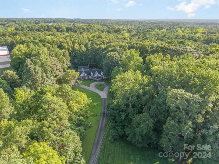 10227 Mount Holly Road, Charlotte, NC 28214.  MLS# CAR4168183, YatesRealty ID 153. 