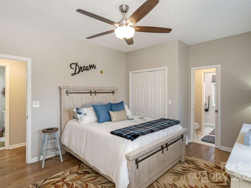 155 POPLAR LOOP Drive, Flat Rock, NC 28731.  MLS# CAR4228418, YatesRealty ID 1530. 