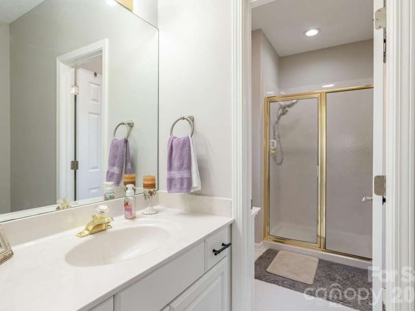 155 POPLAR LOOP Drive, Flat Rock, NC 28731.  MLS# CAR4228418, YatesRealty ID 1530. 