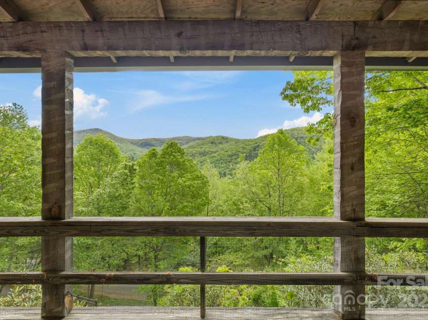 131 John Knox Road, Montreat, NC 28757.  MLS# CAR4254614, YatesRealty ID 15300. 