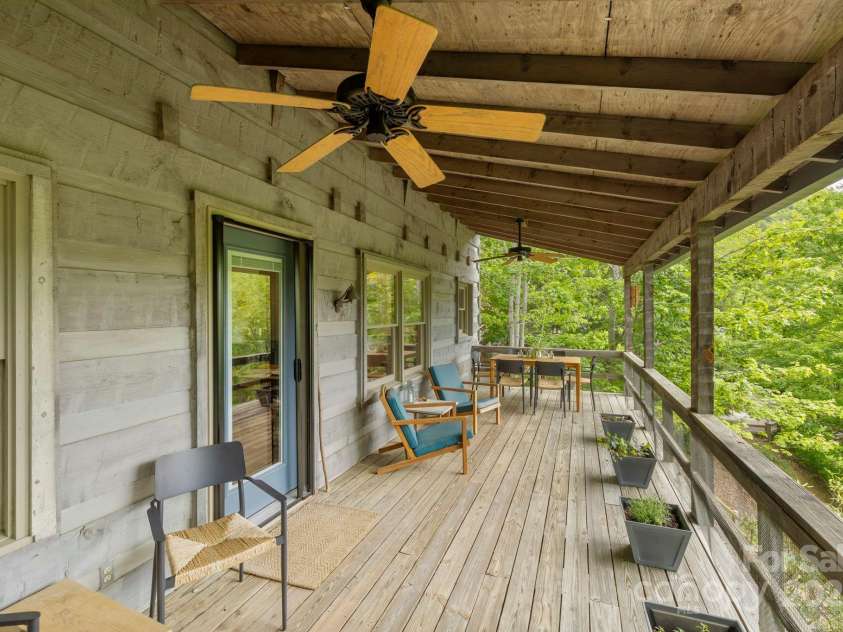 131 John Knox Road, Montreat, NC 28757.  MLS# CAR4254614, YatesRealty ID 15300. Main Level Porch