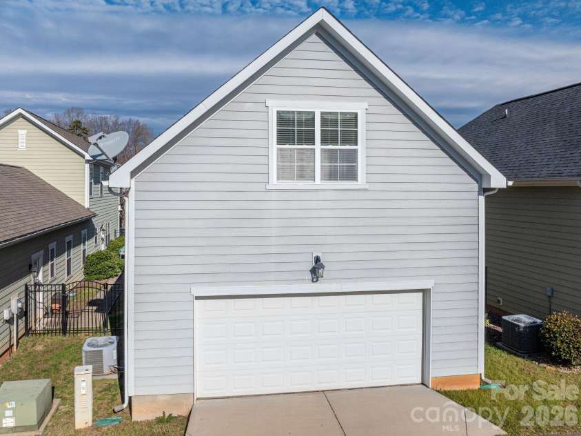 6033 Bountiful Street, Belmont, NC 28012.  MLS# CAR4329365, YatesRealty ID 15301. 