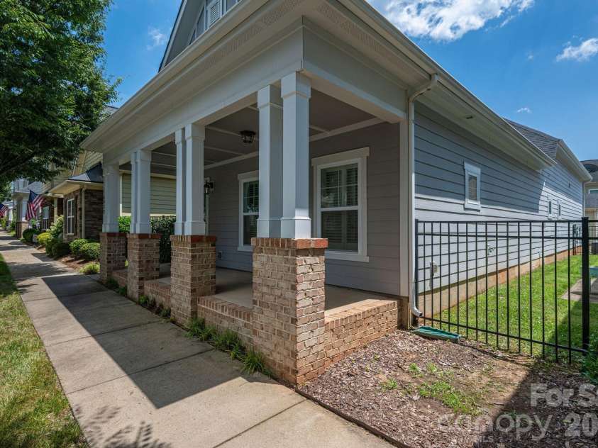 6033 Bountiful Street, Belmont, NC 28012.  MLS# CAR4329365, YatesRealty ID 15301. 