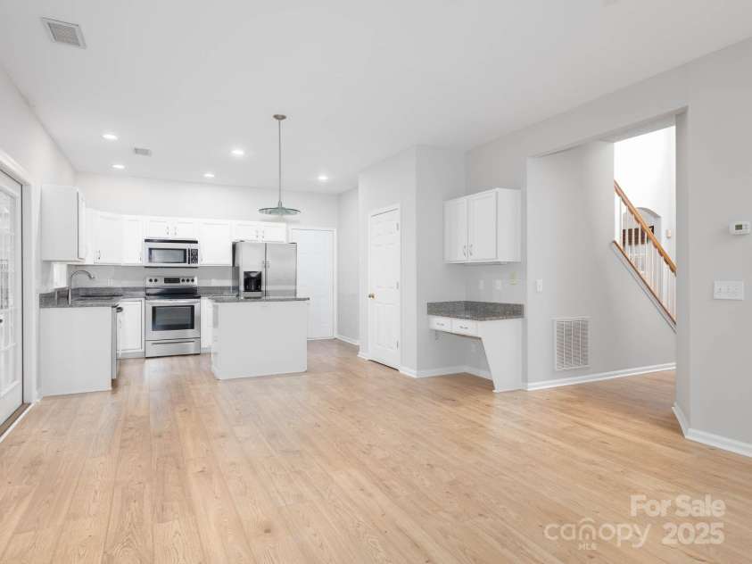 172 Foxtail Drive, Mooresville, NC 28117.  MLS# CAR4219520, YatesRealty ID 15304. 