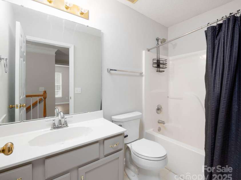 172 Foxtail Drive, Mooresville, NC 28117.  MLS# CAR4219520, YatesRealty ID 15304. 