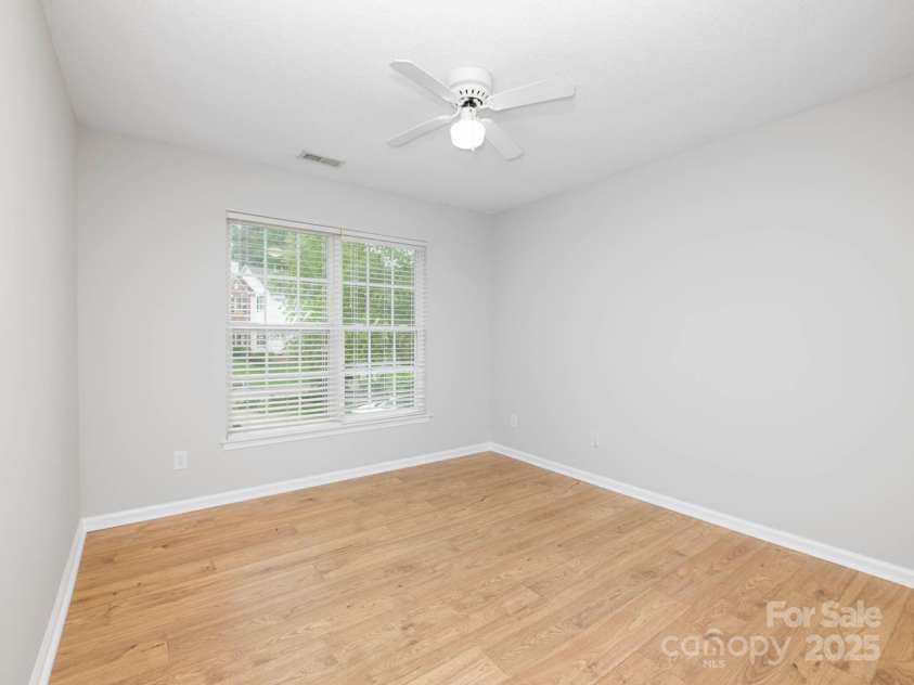 172 Foxtail Drive, Mooresville, NC 28117.  MLS# CAR4219520, YatesRealty ID 15304. 