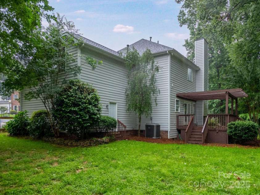 172 Foxtail Drive, Mooresville, NC 28117.  MLS# CAR4219520, YatesRealty ID 15304. 