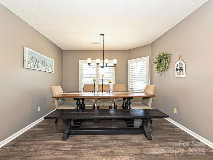202 Cameron Drive, Kings Mountain, NC 28086.  MLS# CAR4260301, YatesRealty ID 15305. Formal Dining Room