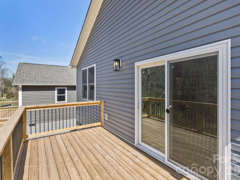 235 EDGEWOOD Road, Asheville, NC 28803.  MLS# CAR4362301, YatesRealty ID 15305. 
