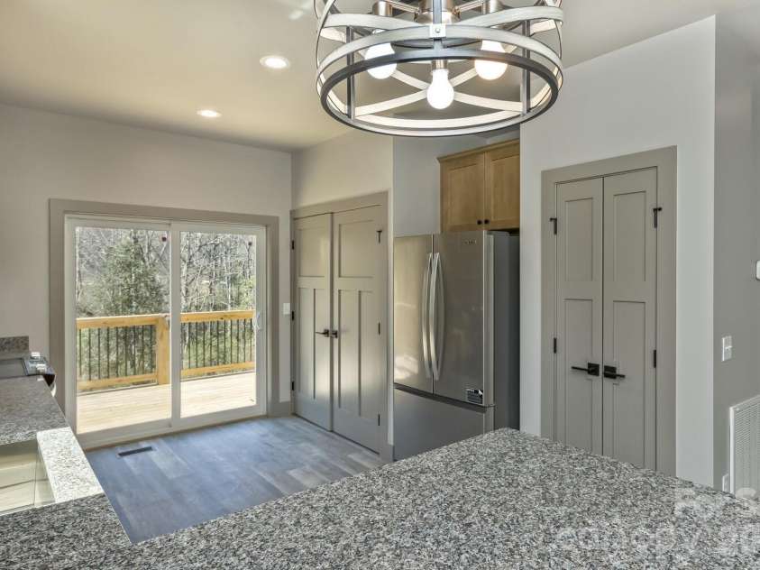235 EDGEWOOD Road, Asheville, NC 28803.  MLS# CAR4362301, YatesRealty ID 15305. 