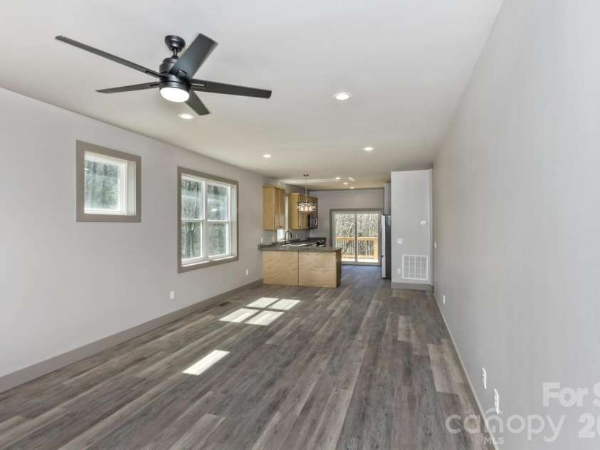 235 EDGEWOOD Road, Asheville, NC 28803.  MLS# CAR4362301, YatesRealty ID 15305. 