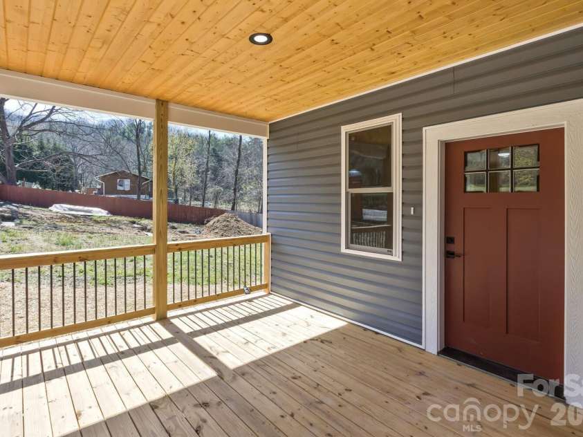 235 EDGEWOOD Road, Asheville, NC 28803.  MLS# CAR4362301, YatesRealty ID 15305. 