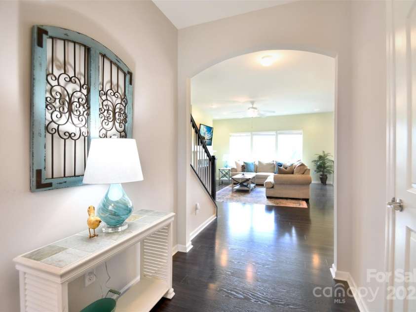 104 Rockridge Point Drive, Mooresville, NC 28117.  MLS# CAR4259415, YatesRealty ID 15306. 