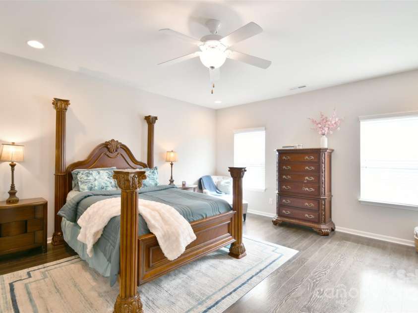 104 Rockridge Point Drive, Mooresville, NC 28117.  MLS# CAR4259415, YatesRealty ID 15306. 