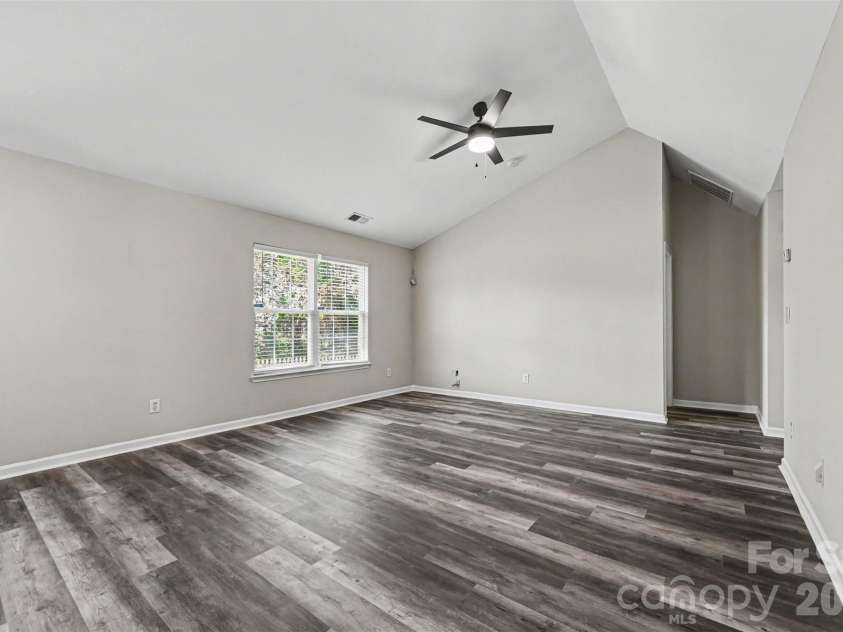 2617 Forest Grove Court, Charlotte, NC 28269.  MLS# CAR4370074, YatesRealty ID 15308. 