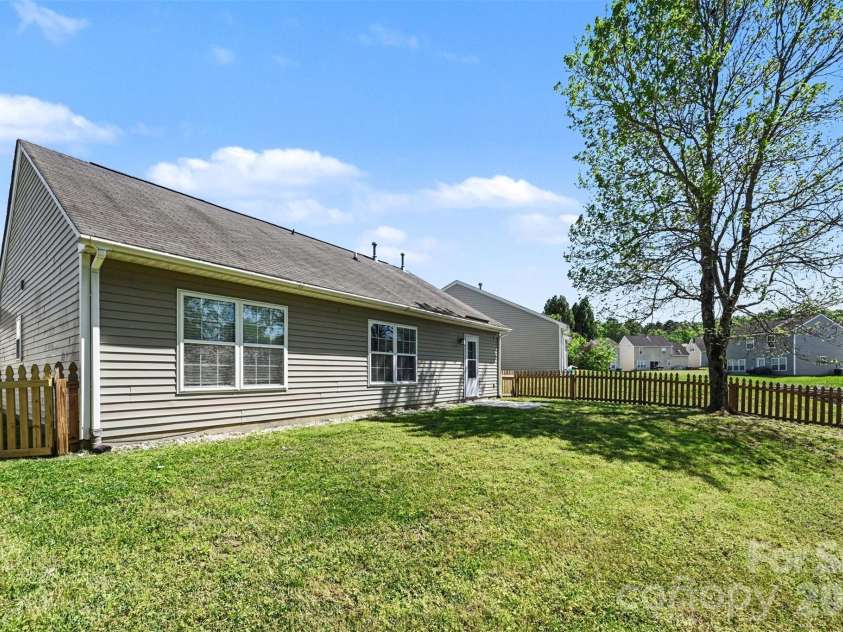 2617 Forest Grove Court, Charlotte, NC 28269.  MLS# CAR4370074, YatesRealty ID 15308. 