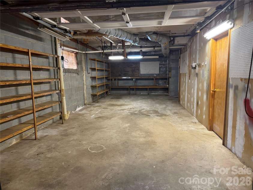 3532 16th Street, Hickory, NC 28601.  MLS# CAR4304776, YatesRealty ID 15309. One car garage/ workshop at basement 