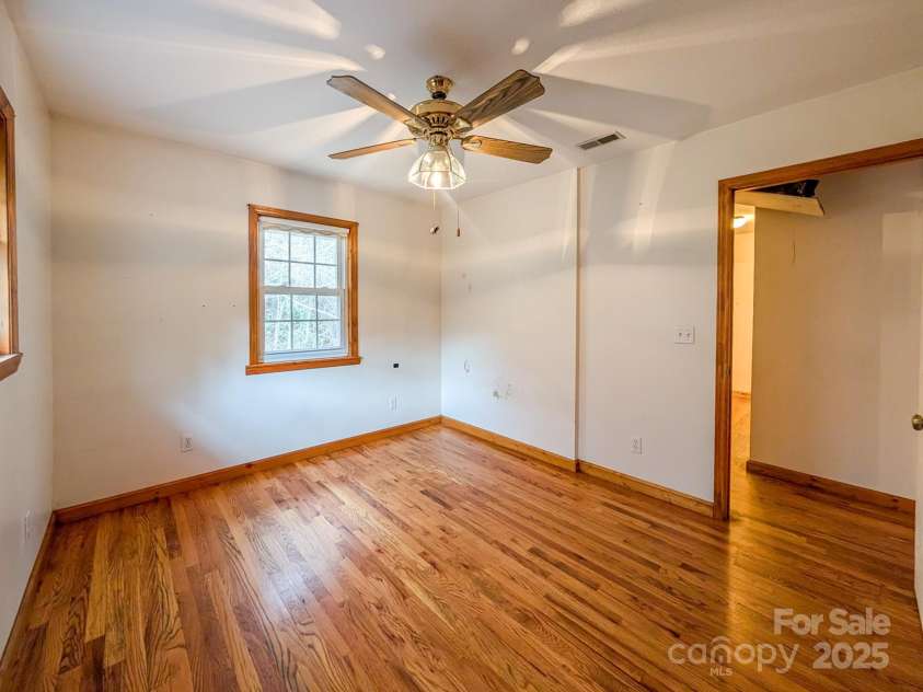 77 Griffith Branch Road, Green Mountain, NC 28740.  MLS# CAR4328405, YatesRealty ID 1531. 