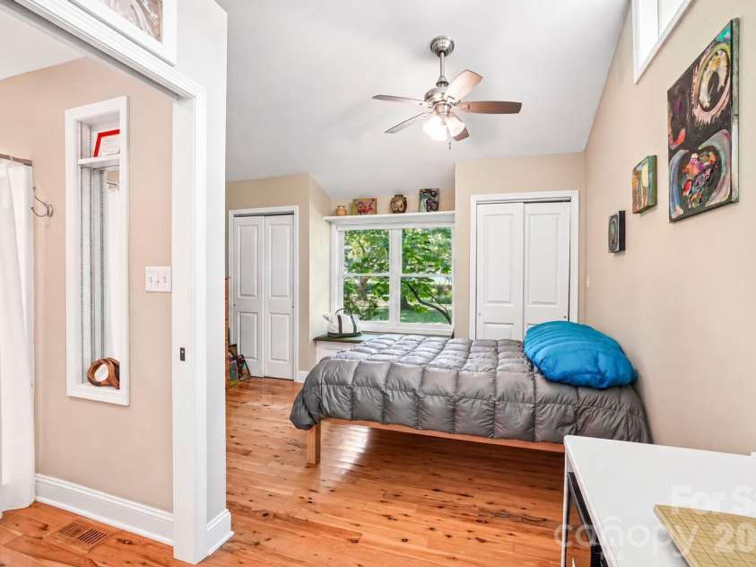 75 Cisco Road, Asheville, NC 28805.  MLS# CAR4425797, YatesRealty ID 15312. 