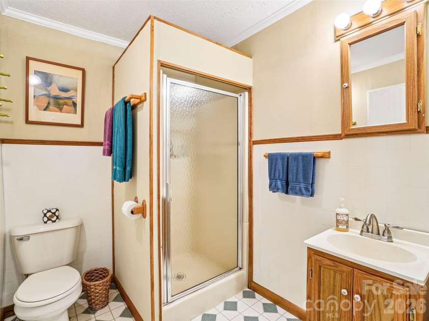 75 Cisco Road, Asheville, NC 28805.  MLS# CAR4425797, YatesRealty ID 15312. Guest/3rd full bath