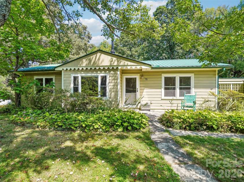 75 Cisco Road, Asheville, NC 28805.  MLS# CAR4425797, YatesRealty ID 15312. Main house