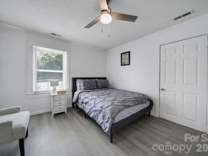 311 Todd Street, Belmont, NC 28012.  MLS# CAR4374363, YatesRealty ID 15313. 
