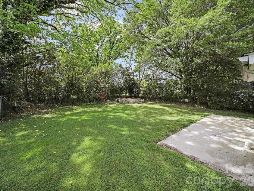 311 Todd Street, Belmont, NC 28012.  MLS# CAR4374363, YatesRealty ID 15313. 