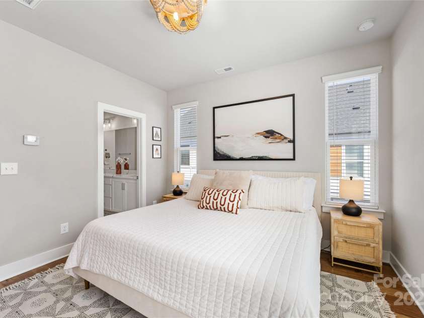 2123 Bryant Park Drive, Charlotte, NC 28208.  MLS# CAR4252518, YatesRealty ID 15314. 