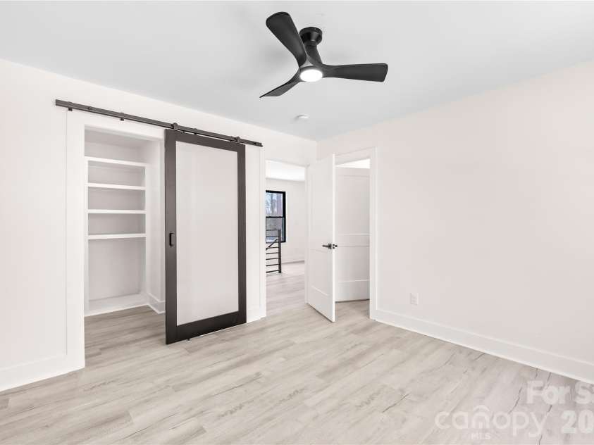 5113 Banfshire Road, Charlotte, NC 28215.  MLS# CAR4390284, YatesRealty ID 15314. 