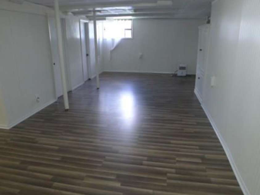 104 Main Street, Jonesville, NC 28642.  MLS# CAR4257586, YatesRealty ID 15316. 