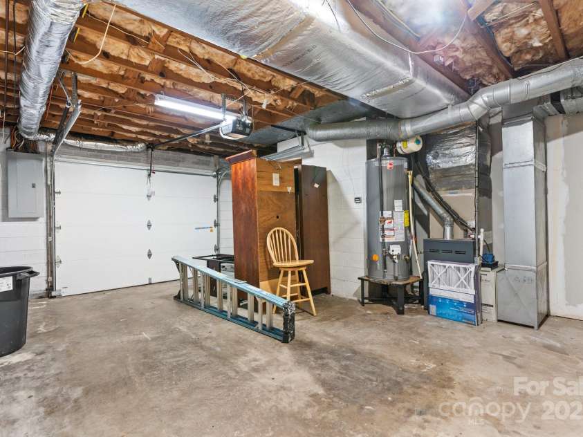 220 Pinehurst Lane, Newton, NC 28658.  MLS# CAR4258457, YatesRealty ID 15317. Lower Level Garage