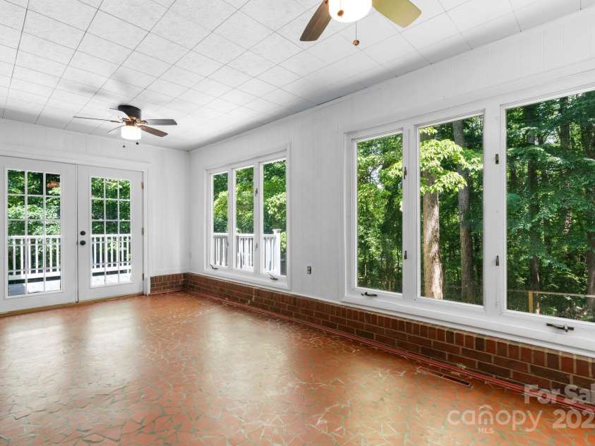 220 Pinehurst Lane, Newton, NC 28658.  MLS# CAR4258457, YatesRealty ID 15317. Upper Sunroom