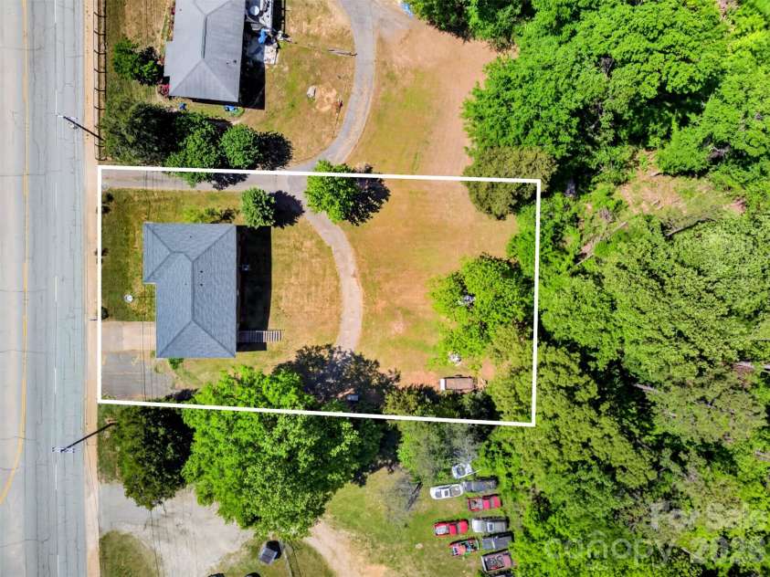 4853 Main Street, Cowpens, SC 29330.  MLS# CAR4372976, YatesRealty ID 15318. 