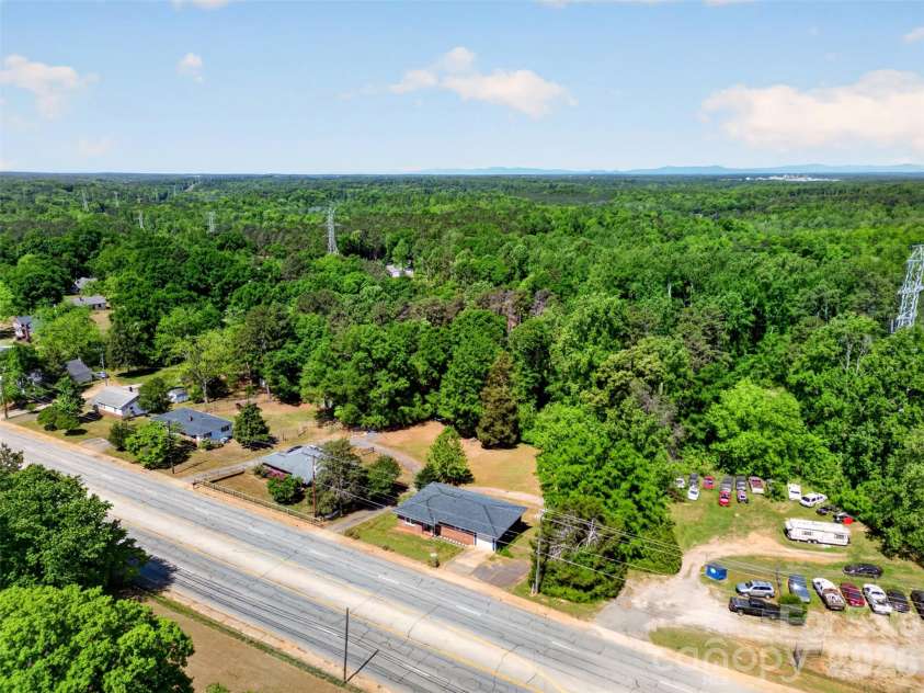 4853 Main Street, Cowpens, SC 29330.  MLS# CAR4372976, YatesRealty ID 15318. 