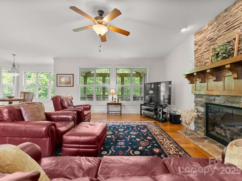 2606 Walker Road, Matthews, NC 28105.  MLS# CAR4258794, YatesRealty ID 15319. 