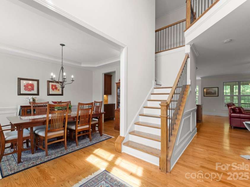 2606 Walker Road, Matthews, NC 28105.  MLS# CAR4258794, YatesRealty ID 15319. 