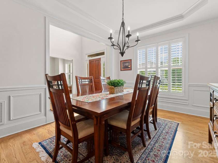 2606 Walker Road, Matthews, NC 28105.  MLS# CAR4258794, YatesRealty ID 15319. 