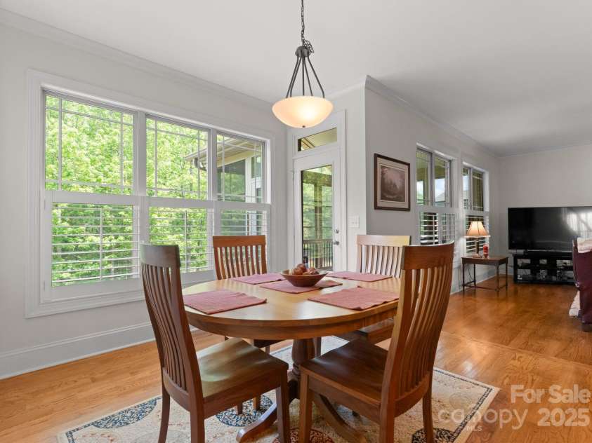 2606 Walker Road, Matthews, NC 28105.  MLS# CAR4258794, YatesRealty ID 15319. 