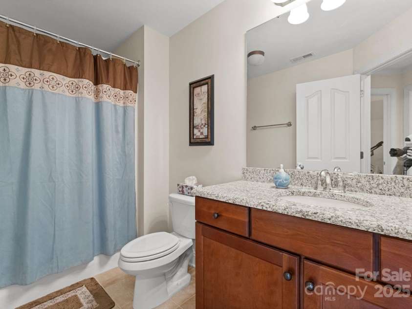 2606 Walker Road, Matthews, NC 28105.  MLS# CAR4258794, YatesRealty ID 15319. 