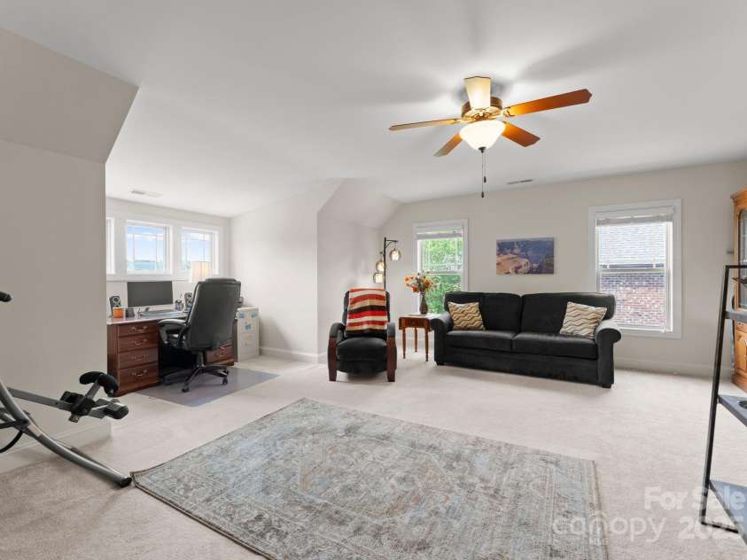 2606 Walker Road, Matthews, NC 28105.  MLS# CAR4258794, YatesRealty ID 15319. 