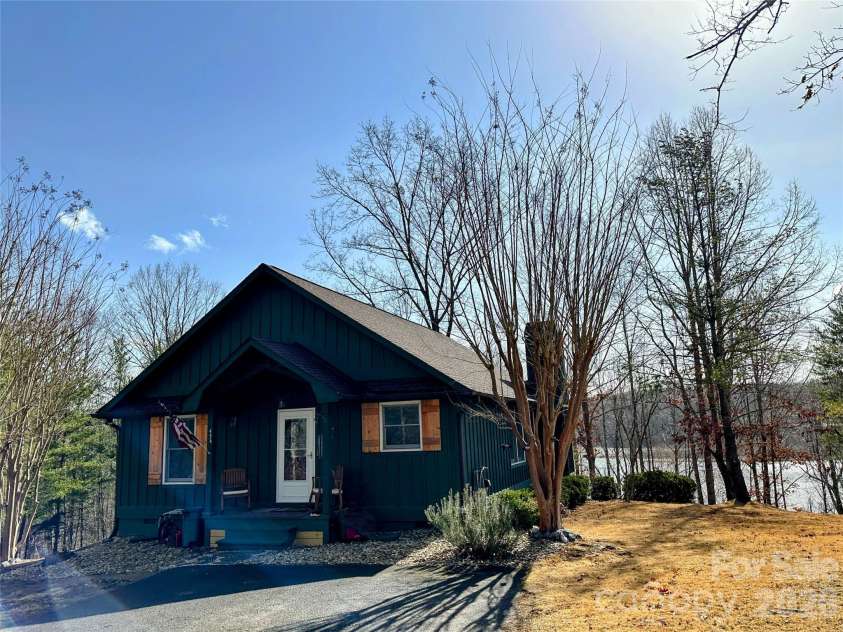 454 Fallen Tree Lane, Mill Spring, NC 28756.  MLS# CAR4371393, YatesRealty ID 15320. 