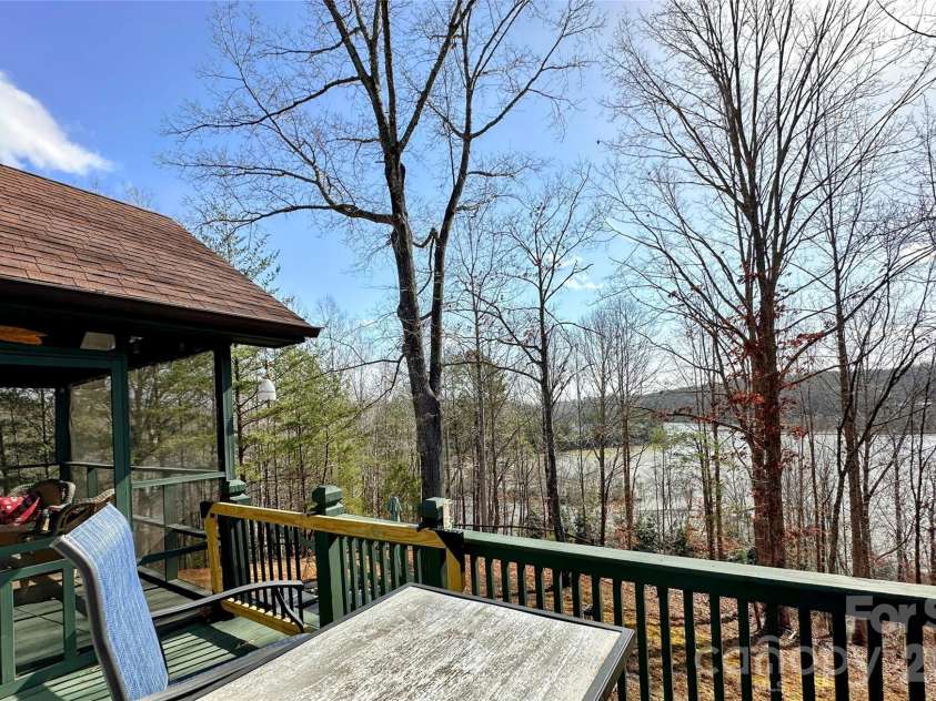 454 Fallen Tree Lane, Mill Spring, NC 28756.  MLS# CAR4371393, YatesRealty ID 15320. 