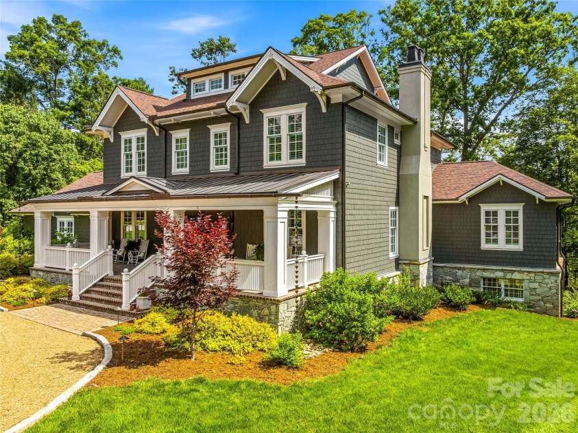 1 Cedar Chine Drive, Asheville, NC 28803.  MLS# CAR4393411, YatesRealty ID 15321. 